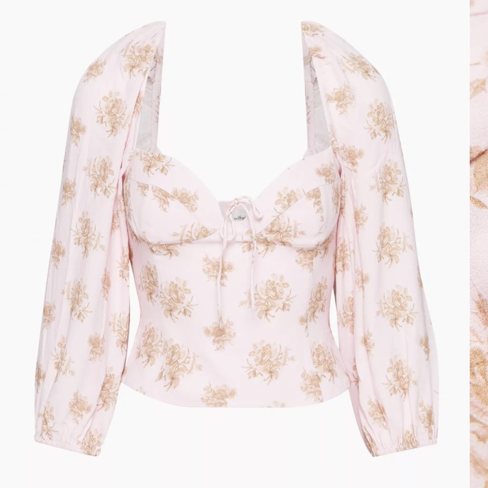 Brand new aritzia novella blouse